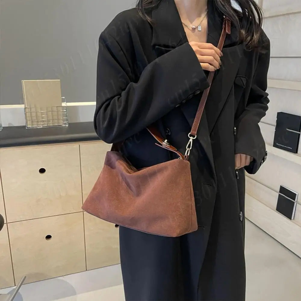 Women Suede Shoulder Bag Crossbody Bag Adjustable Strap Hobo Purse With Inner Pocket Satchel Purse Clutch Purse Zipper Handbag