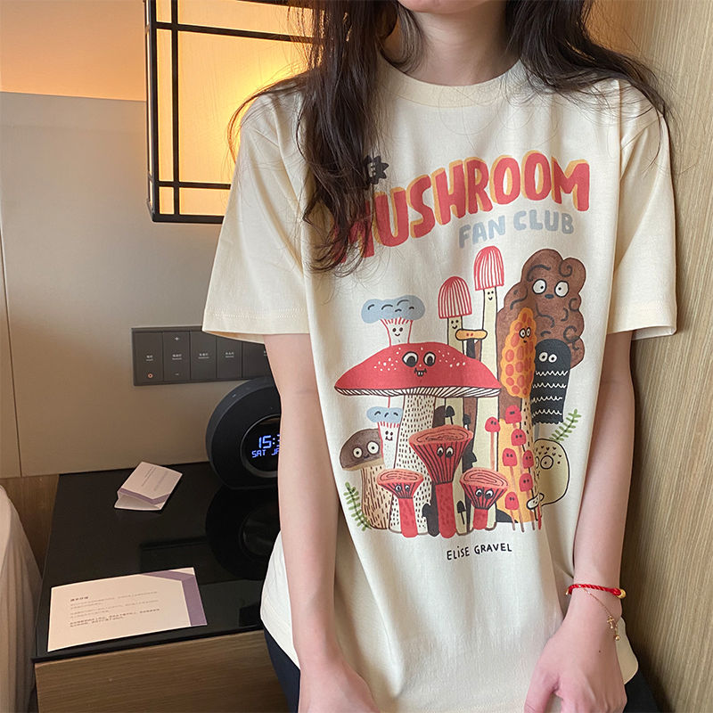 Mushroom Fan Club T-Shirts Cotton Material Retro Apricot Mushroom Cute Casual Summer Woman T-Shirt Fashion Streetwear