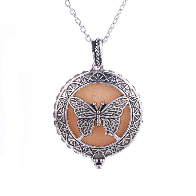 Choose Aromatherapy Necklace Vintage Flower Butterfly Essential Oil Diffuser Necklace Perfume Lockets Pendants